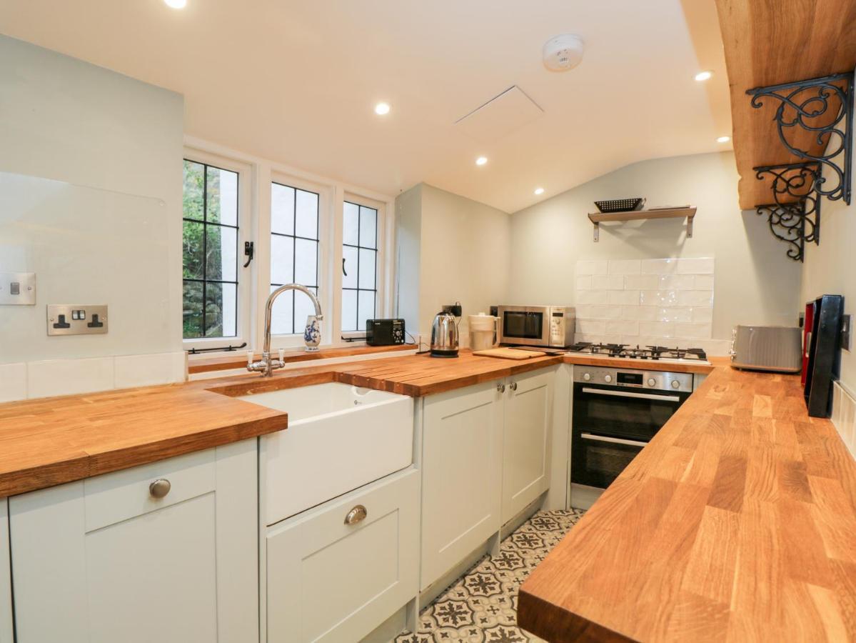 Foxden Villa Sherborne  Exterior photo