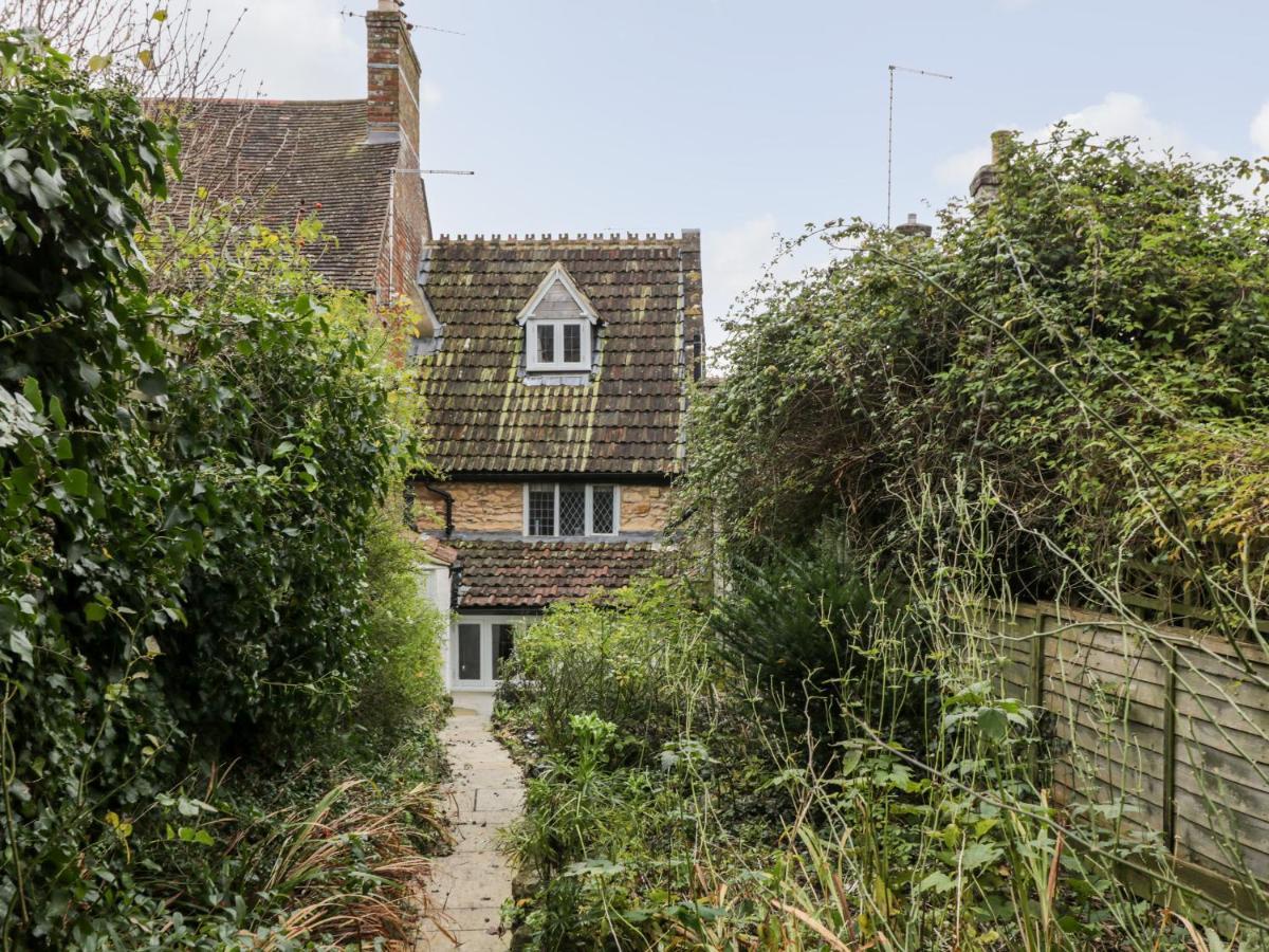 Foxden Villa Sherborne  Exterior photo